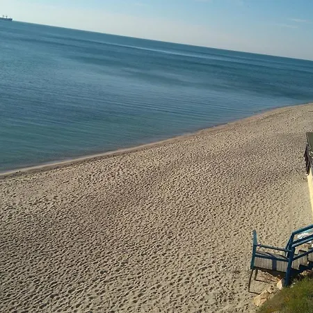 Pensionat Hemingway In Happy Varna