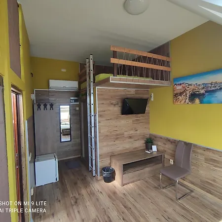 Pensionat Hemingway In Happy