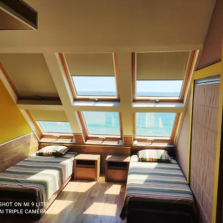 Hemingway In Happy 3* Βάρνα