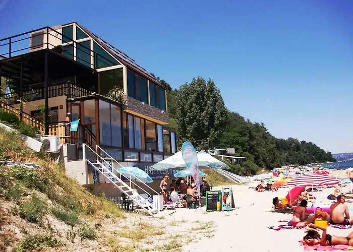 Hemingway In Happy Πανσιόν 3*