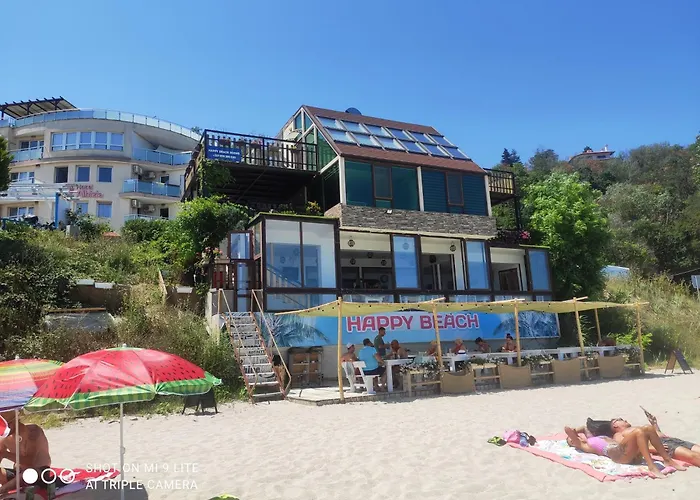 招待所 Hemingway In Happy 3*